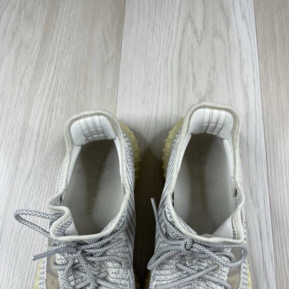 yeezy 350 v2 lundmark non reflective